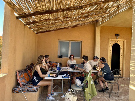 coordonitation-equipe-medicale-assistance-medicale-evenementielle Coordination d'une équipe médicale dans le cadre de l'assistance médicale d'un rallye dans le désert
