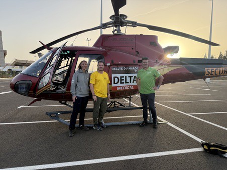 dispositif-medicaux-helicoptere-assistance-medicale-evenementielle déploiement d'un hélicoptère dans le cadre d'une assistance médicale événementielle dans un milieu extrême
