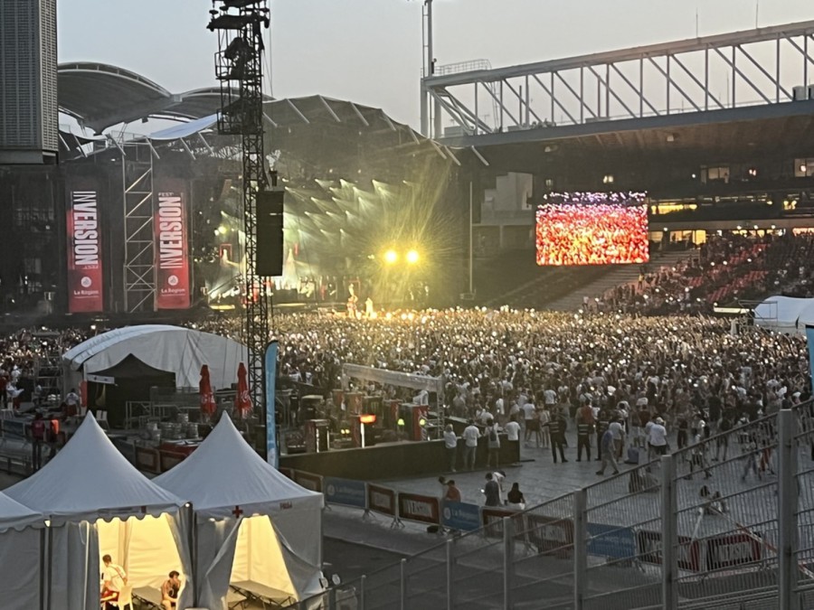 Première édition de l'Inversion festival au Matmut Stadium de Gerland avec des grands noms de la scène nationale et internationale